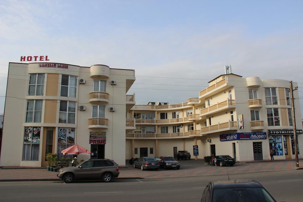 Prime Hotel Batumi Eksteriør bilde